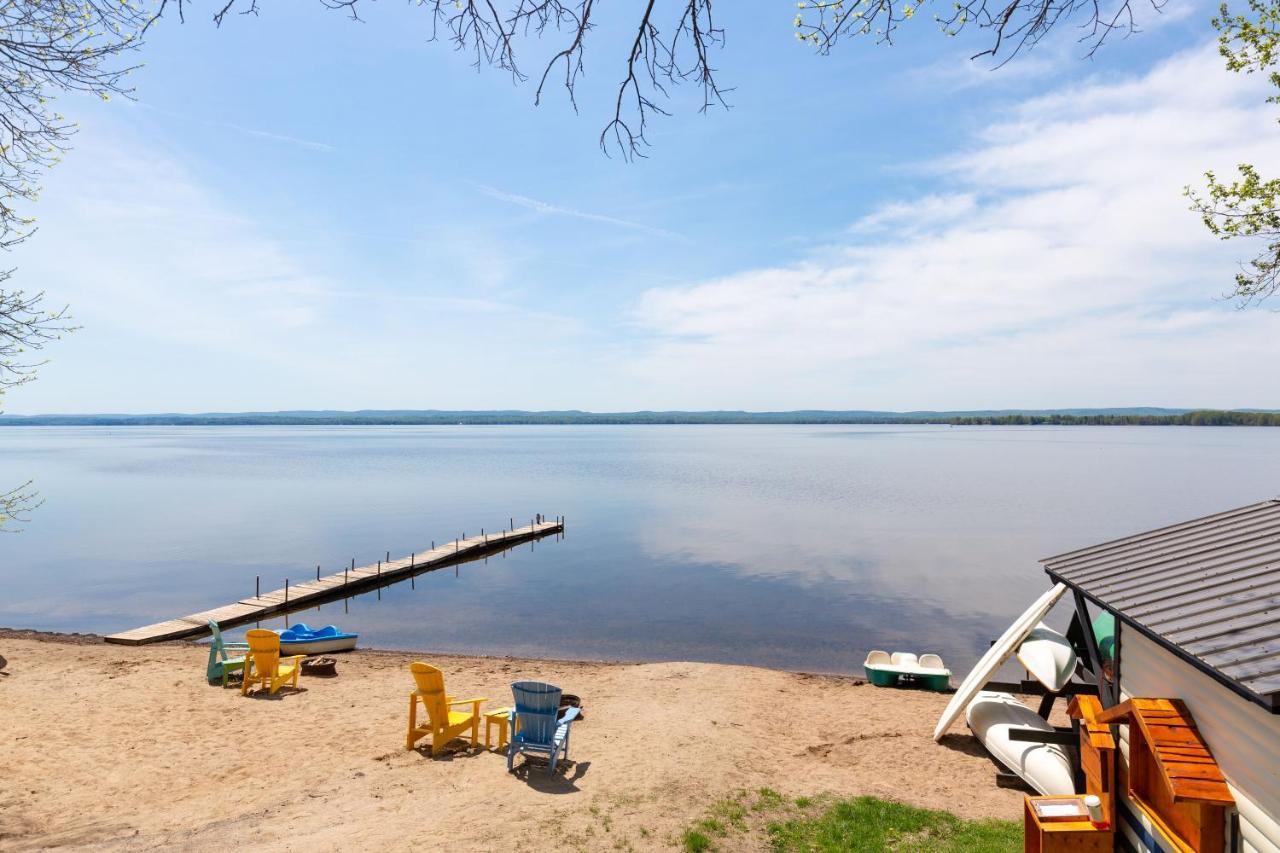 Greystone On Golden Lake Deacon Екстер'єр фото