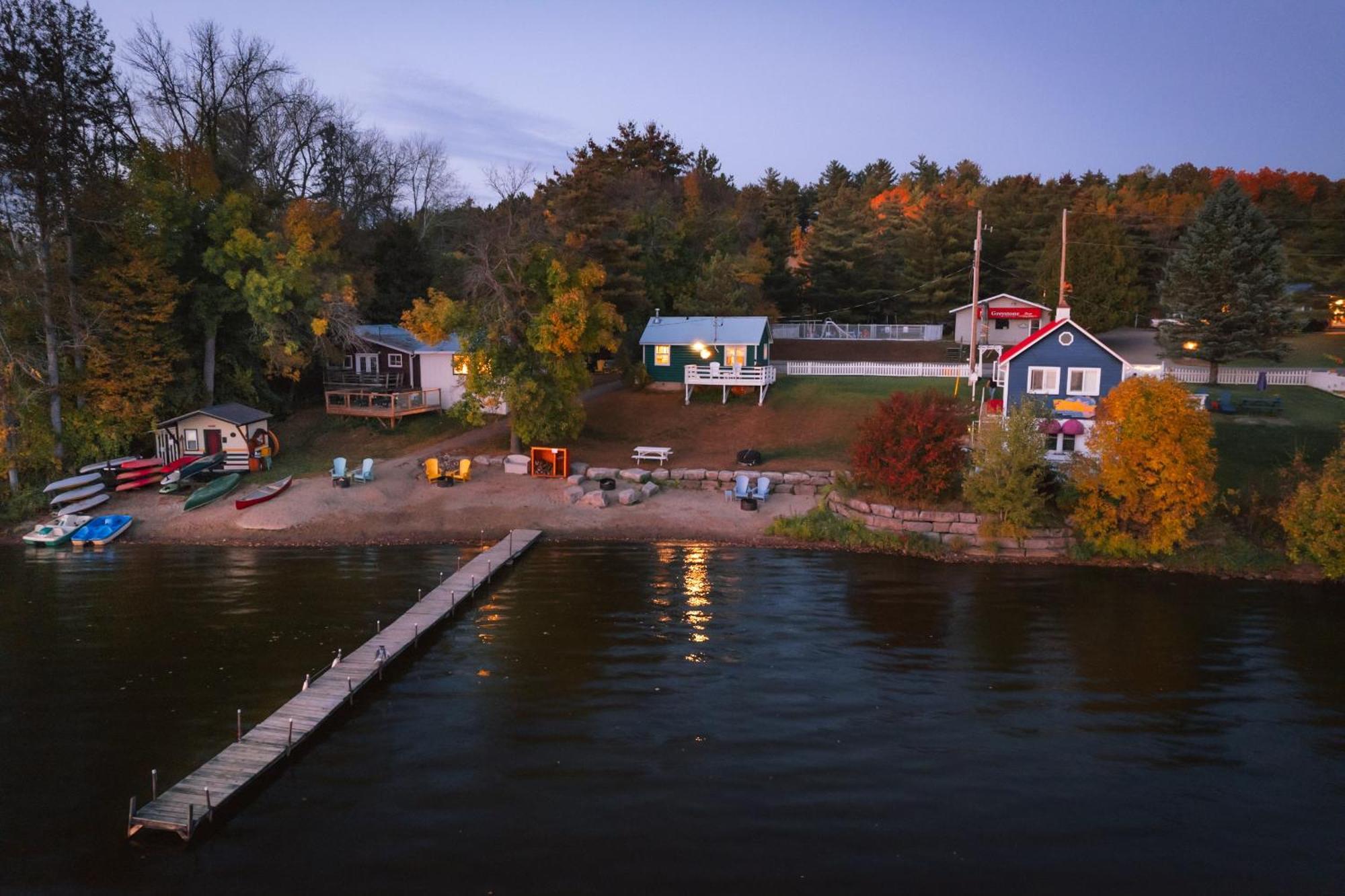 Greystone On Golden Lake Deacon Екстер'єр фото